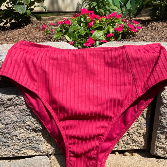 NEW BIKINI BOTTOMS - Picture 1 of 4